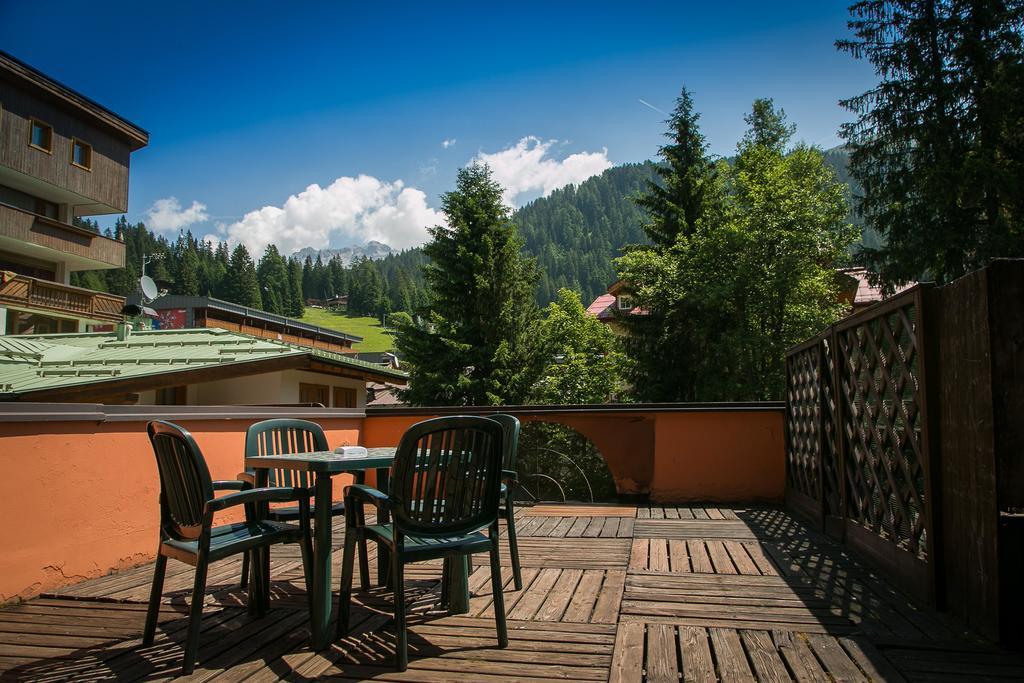 Hotel Posta R.T.A. Мадона ди Кампильо Екстериор снимка