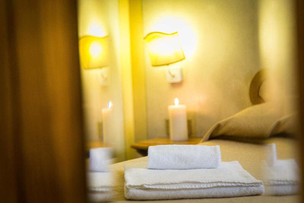 Hotel Posta R.T.A. Мадона ди Кампильо Екстериор снимка