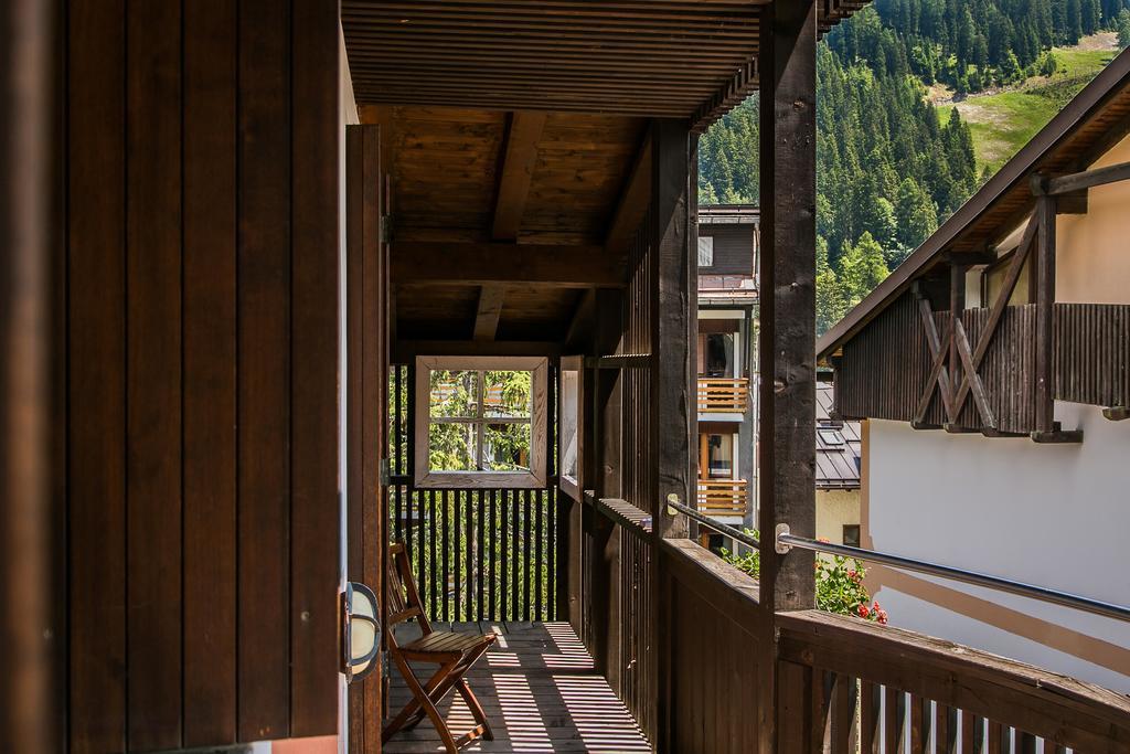 Hotel Posta R.T.A. Мадона ди Кампильо Екстериор снимка